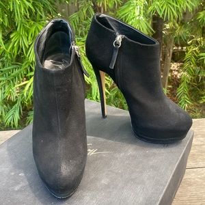 Giuseppe Zanotti black platform booties size 37 1/2